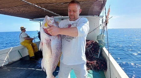Excursiones de pesca turismo en Cantabria con Pescaturismo Spain